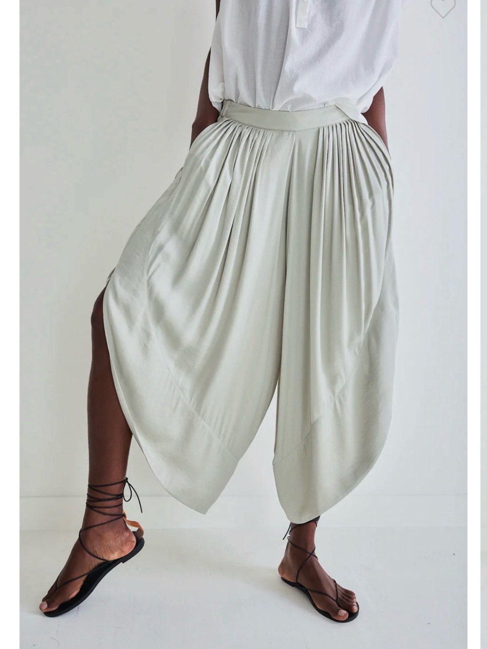 Ruti NWT Let it Slide Slinky Pant - Picture 3 of 6